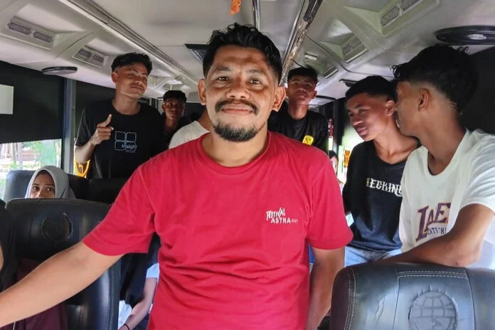 Mengenal TBM Rumah Kreatif Sahabat Nusantara di Ende bersama Hifni Djafar